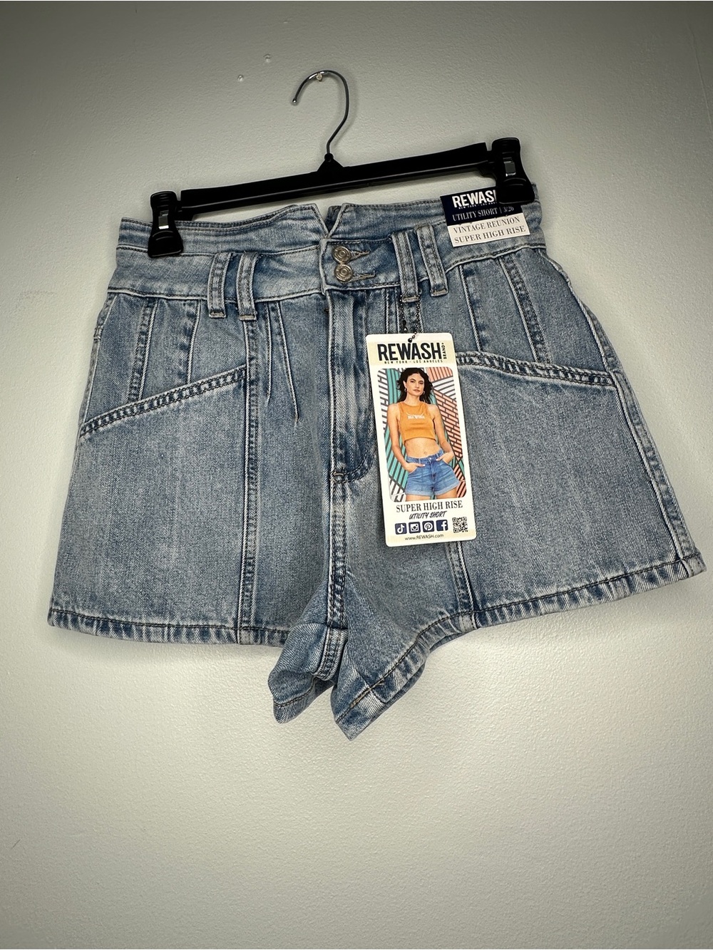 Rewash Vintage Reunion Super High Rise Utility Denim Shorts 3/26